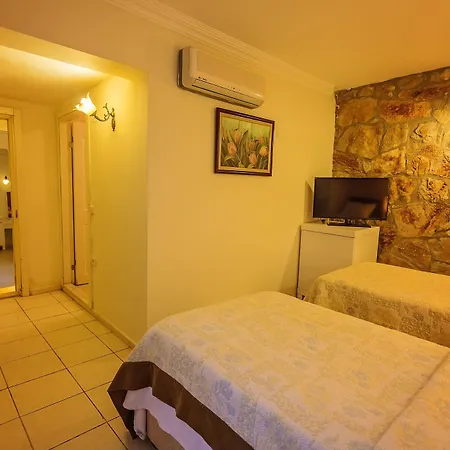 Paradise Garden 올루데니스