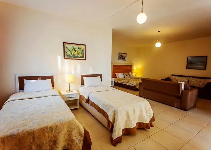 Paradise Garden Hotel 3*