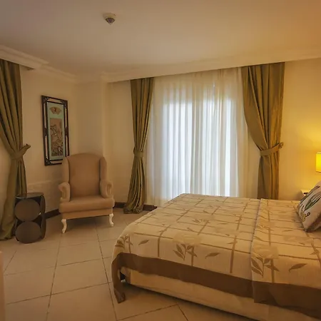 Paradise Garden Hotel