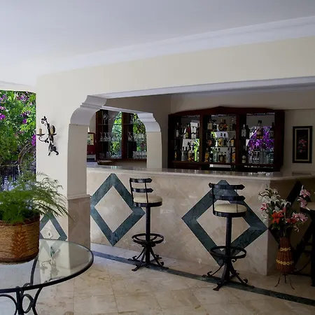 Paradise Garden אולודניץ