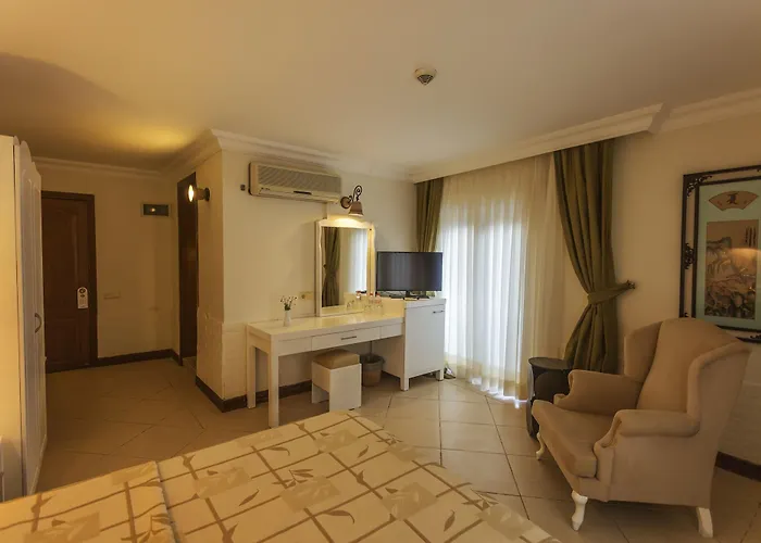 Paradise Garden מלון אולודניץ