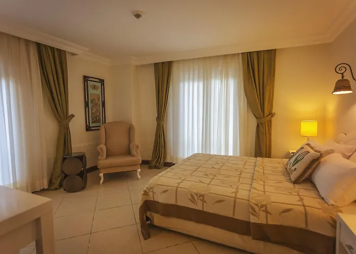 Paradise Garden מלון