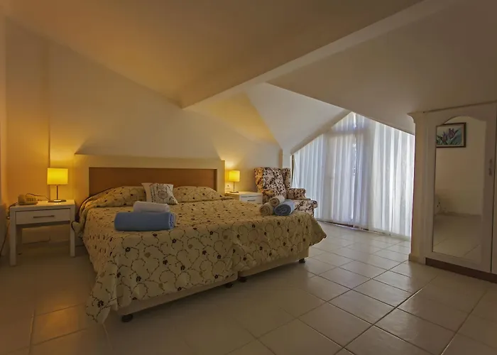 Paradise Garden מלון