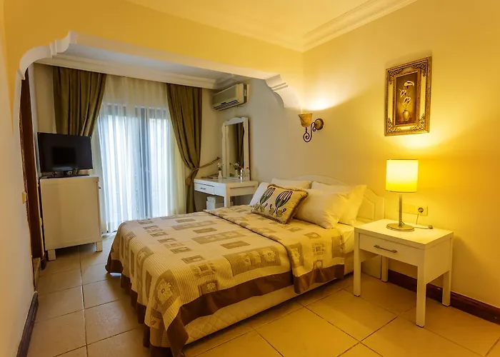 Paradise Garden מלון 3*