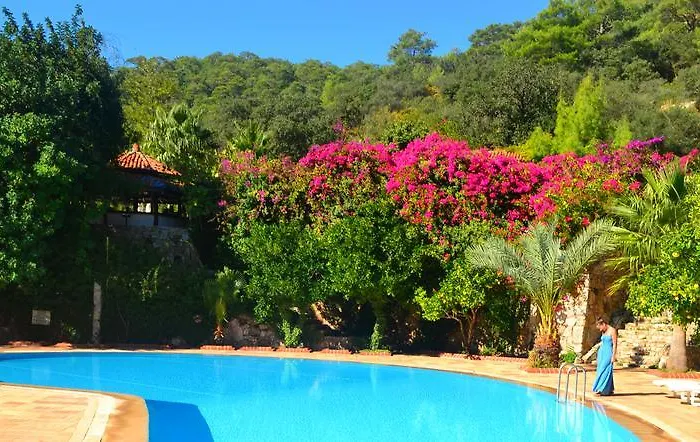 מלון Paradise Garden