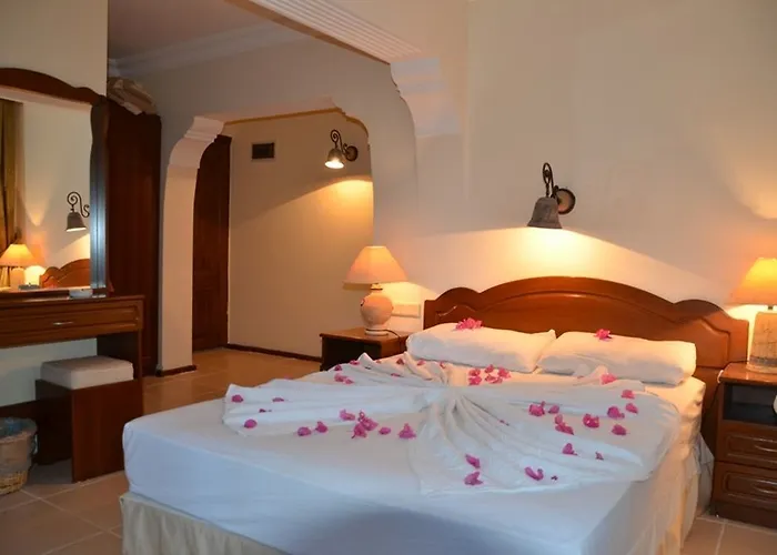 מלון Paradise Garden