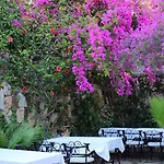 מלון Paradise Garden אולודניץ