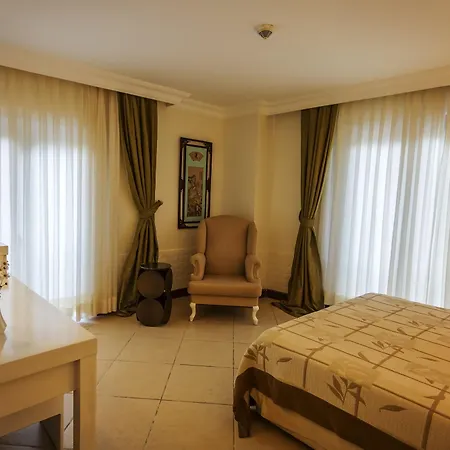 Paradise Garden Hotel